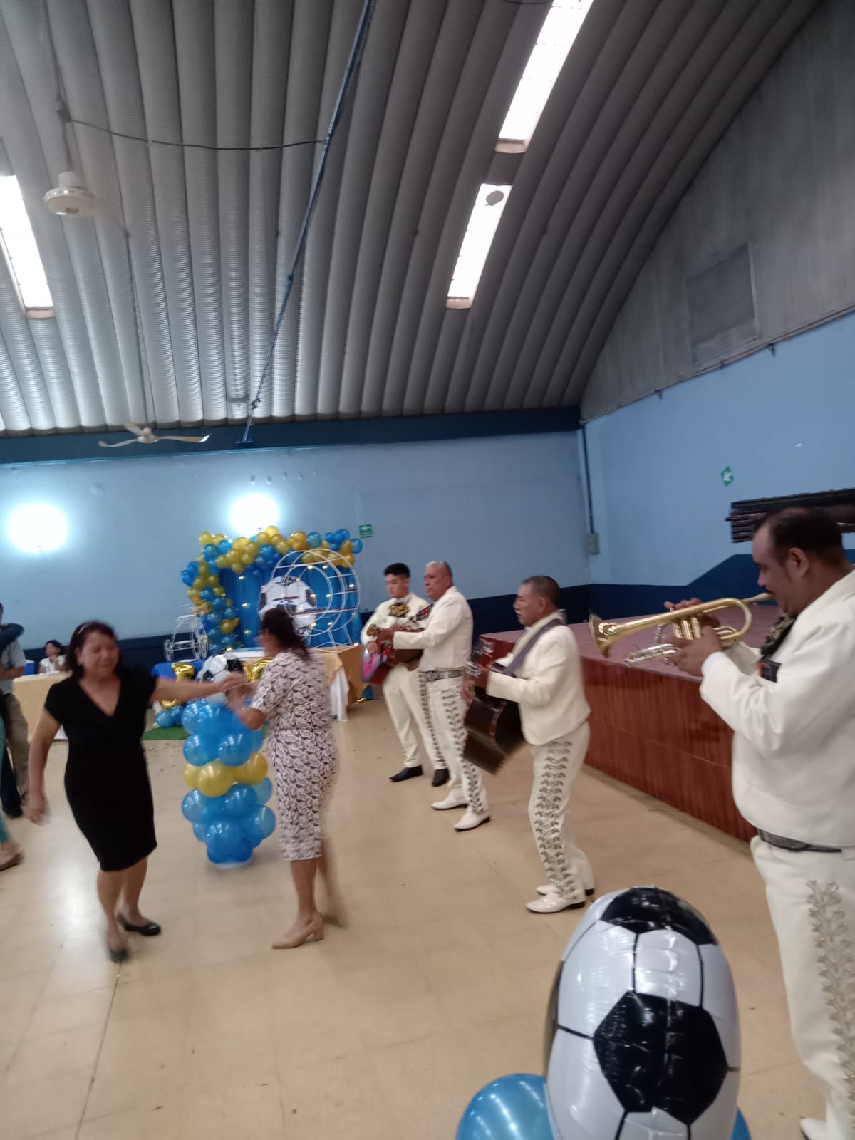 Mariachi en evento 3